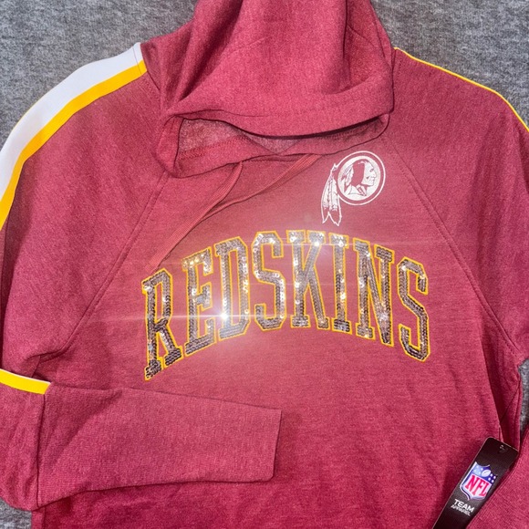 Washington Commanders Redskins NFL Hoodie Women Small Burgundy Sequin Logo NEW - Picture 1 of 8